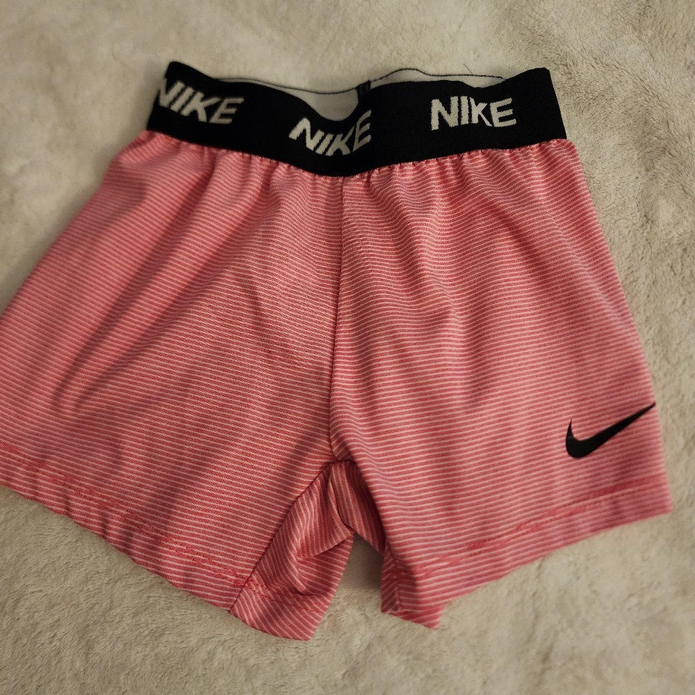Gently used girls Nike dri fit shorts